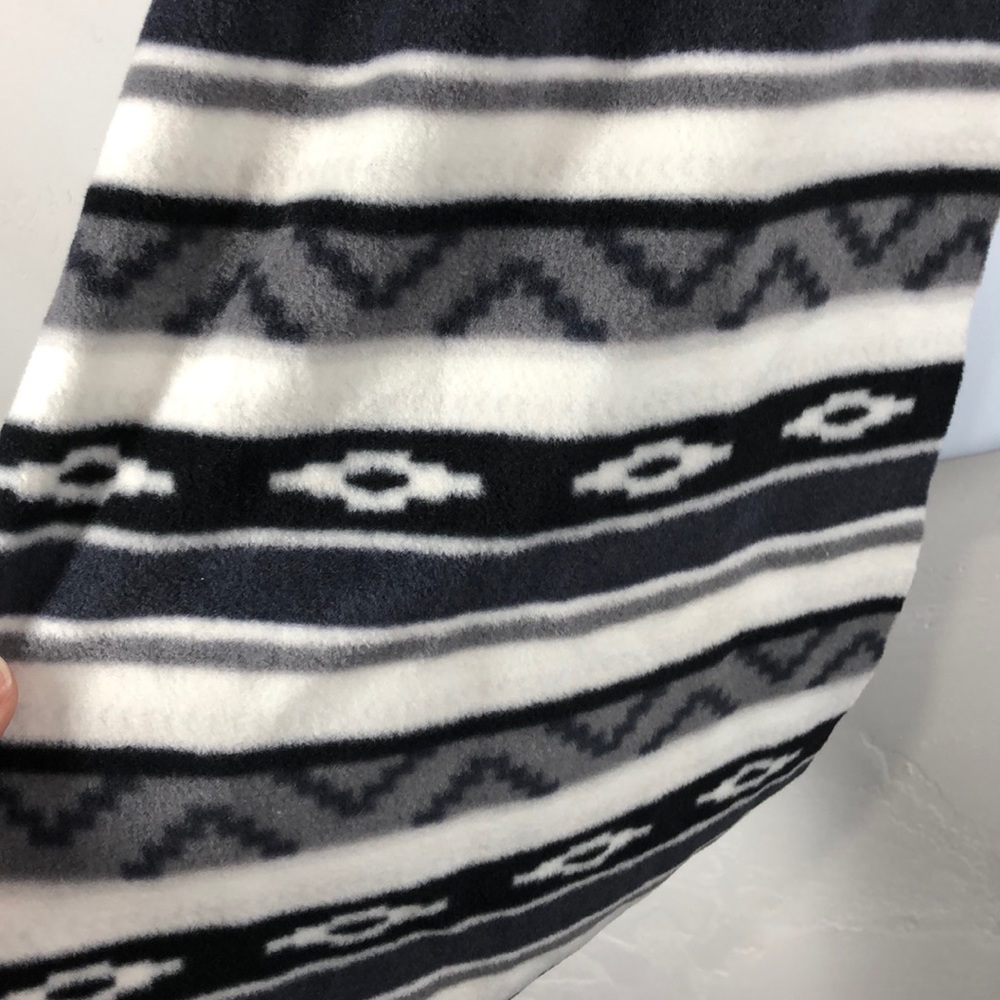 Old Navy fleece blue and gray infinity scarf - Picture 3 of 6